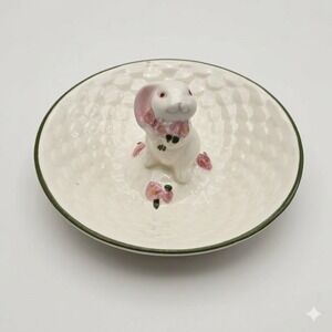 Vintage 82 Avon Ceramic Bunny Ring Holder Trinket Dish Basketweave Pink Flowers